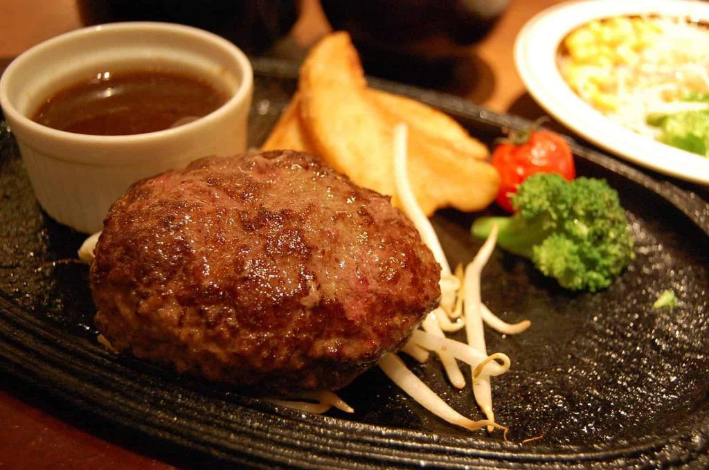 Salisbury_steak_Filete_ruso-1024x679.jpg