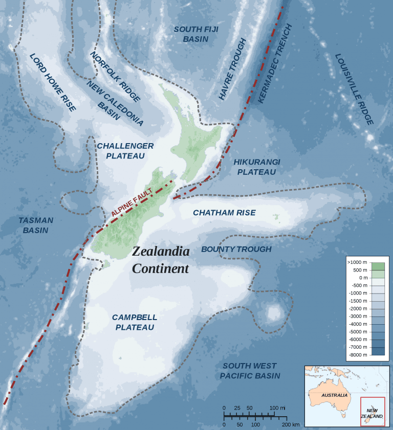 2000px-Zealandia-Continent_map_en-768x841.png